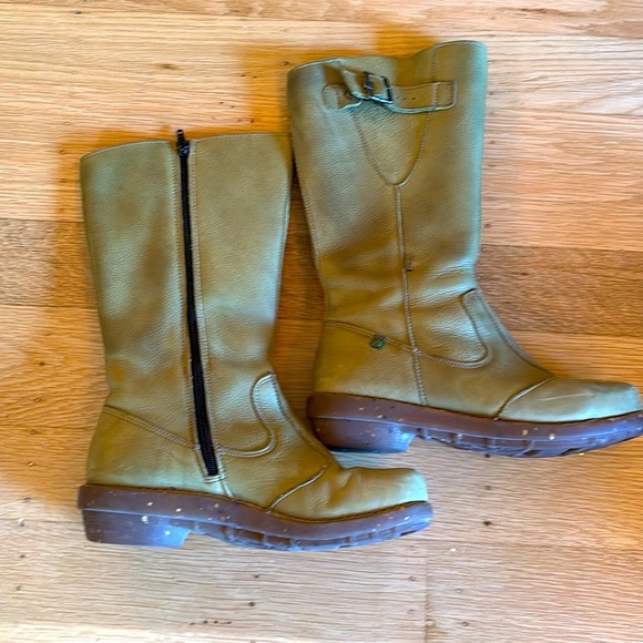 El Naturalist Green Leather Boots - Picture 3 of 6